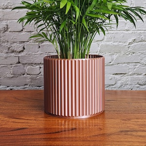 Sleek Modern Ribbed Planter Pot with Optional Drip Tray In Rose Gold