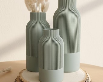 Ribbed Bottle Vase – Modern Eco-Inspired Ribbed Vase for Home Décor | Minimalist Plant-Based Vase | Sustainable Accent Piece