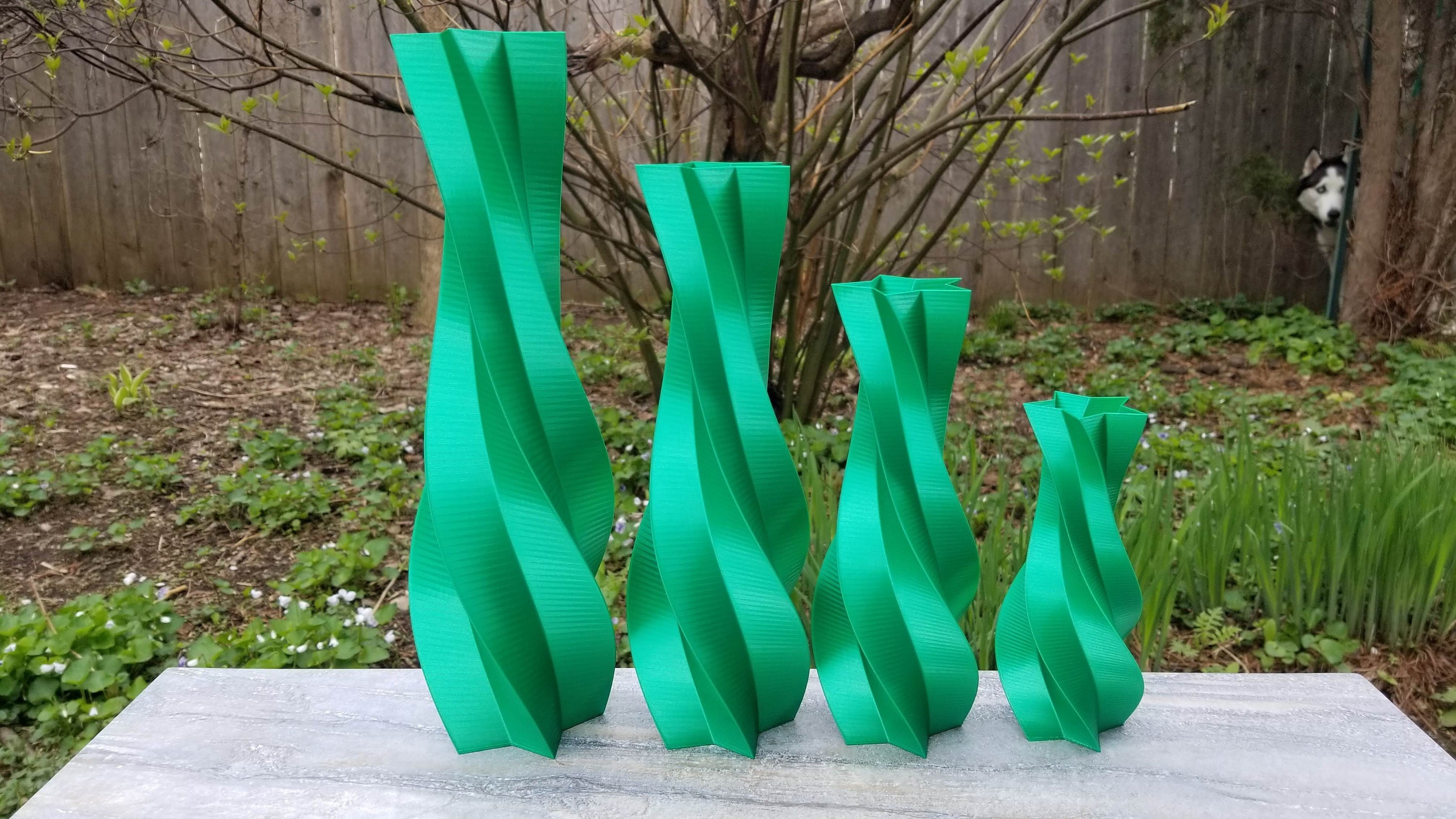 Silky Emerald Green Twisted Star Vase Table Vase Home Etsy