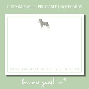 Puede incluir: Una tarjeta blanca con borde verde que presenta una ilustración de un schnauzer miniatura gris. El texto "FROM THE DESK OF SALLY C. MULLEN" está en la parte inferior de la tarjeta. El texto "bee our guest co" está en la parte inferior de la tarjeta.