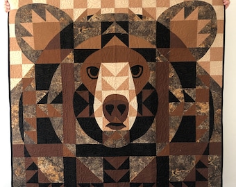 48x48 Black Bear | Quilted Wall Hanging | Wall Quilt | Mountain Quilt | Handmade Quilt | Quilted Wall Hangings | Patchwork Quilt