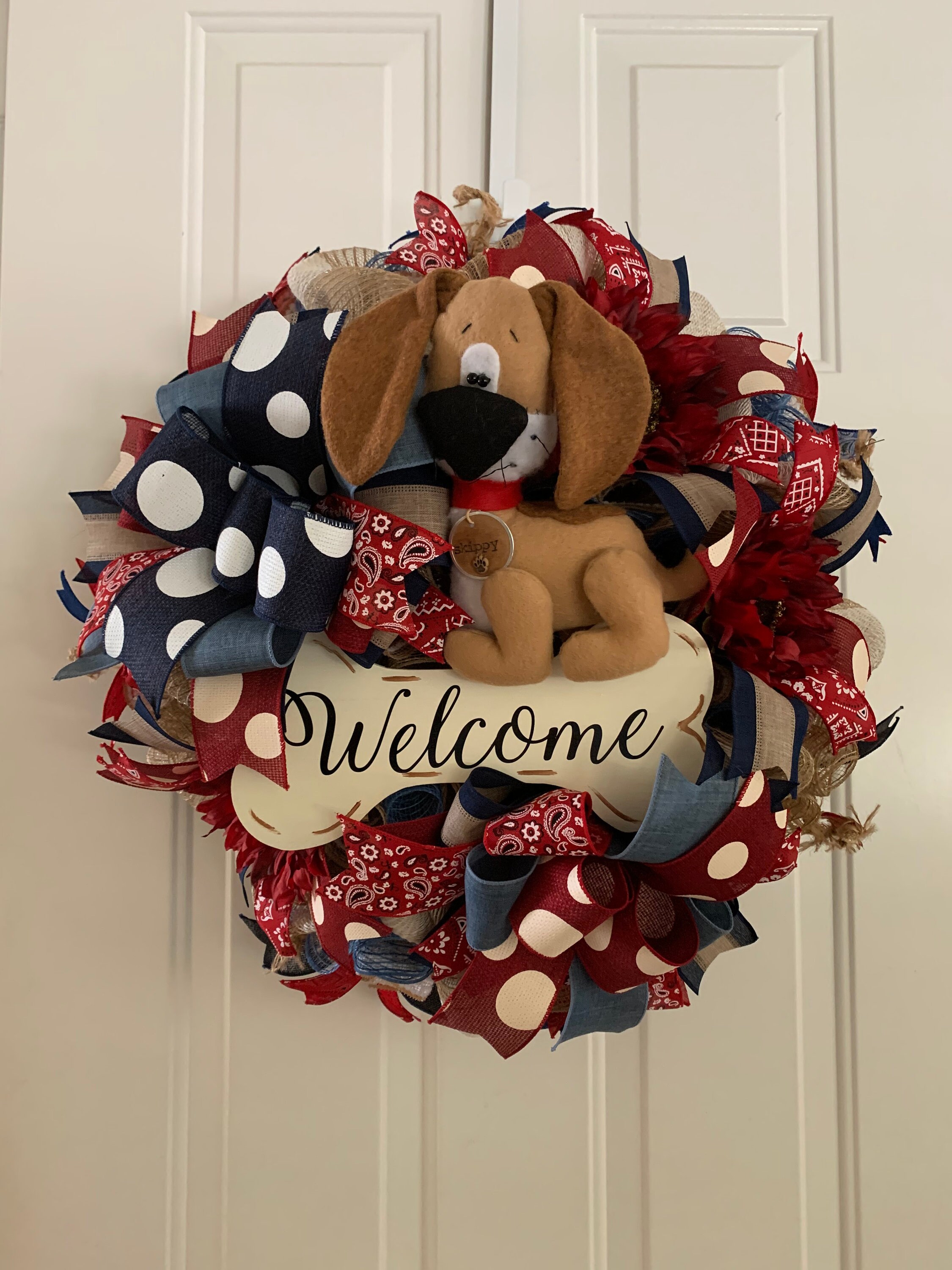 Dog wreath/Dog Lovers wreath/Home Dog Wreath/ Deco Mesh Dog | Etsy