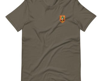MACV-SOG Emblem – Vietnam War Special Forces Badge – Covert Ops Patch Unisex t-shirt
