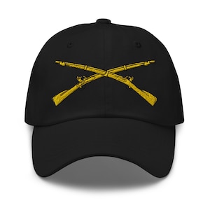 Army Infantry Crossed Rifles – Queen of the Battle Badge – U.S. Military Infantry Emblem Embroidered Dad hat