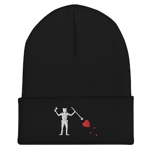 Flagge von Blackbeard dem Piraten – Jolly Roger Skull & Crossbones Banner | Nautische Dekor, Piraten Schiff Flagge gestickte Cuffed Beanie