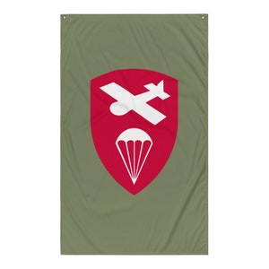 Bandiera con emblema del comando alianti aviotrasportati dell'esercito della seconda guerra mondiale