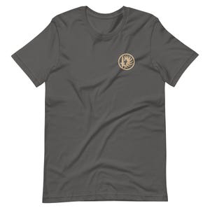 フランス外人部隊Tシャツ - エリート軍事エンブレム ユニセックスTシャツ