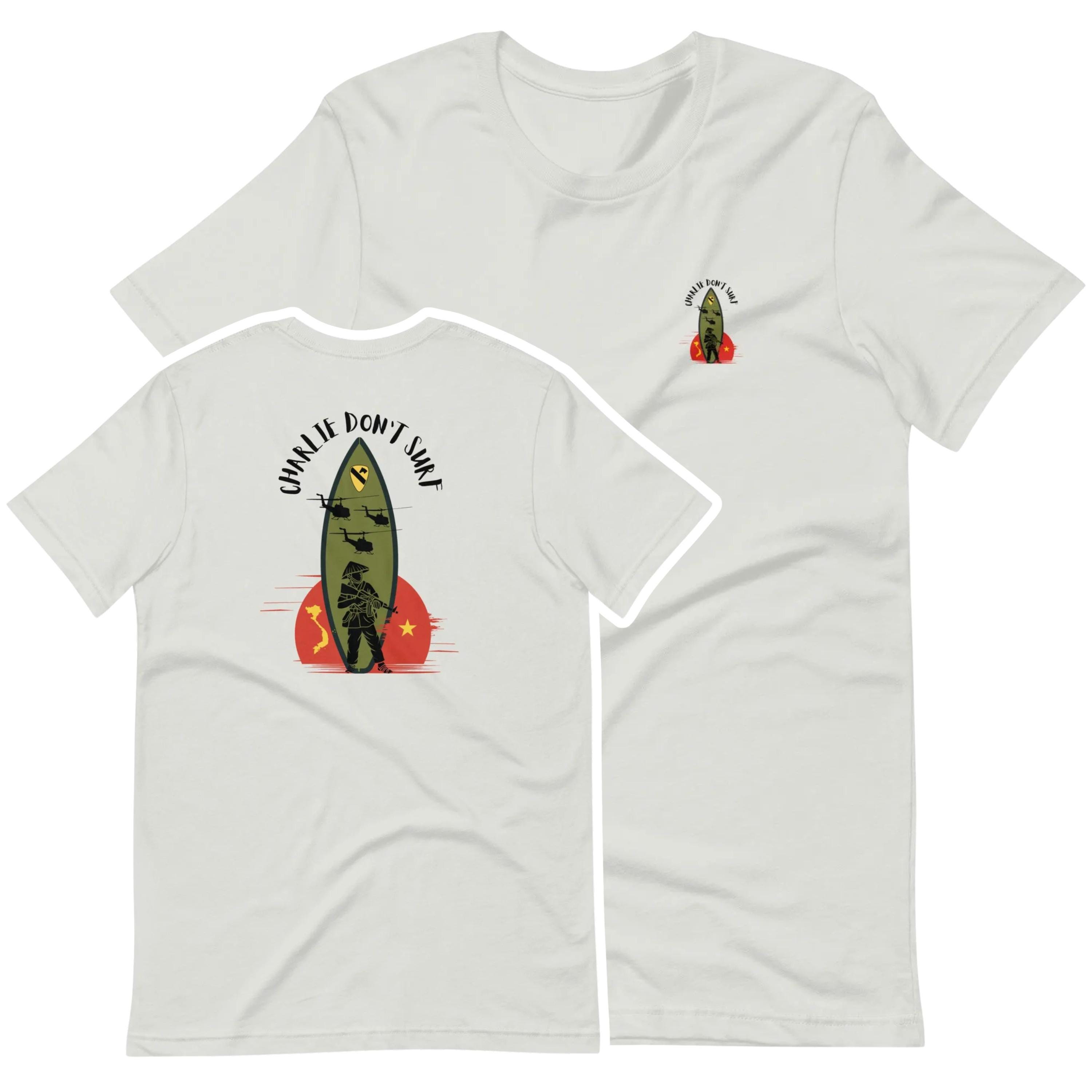 Il futuro è TShirt femminile. Camicia femminista. TShirt - Italia