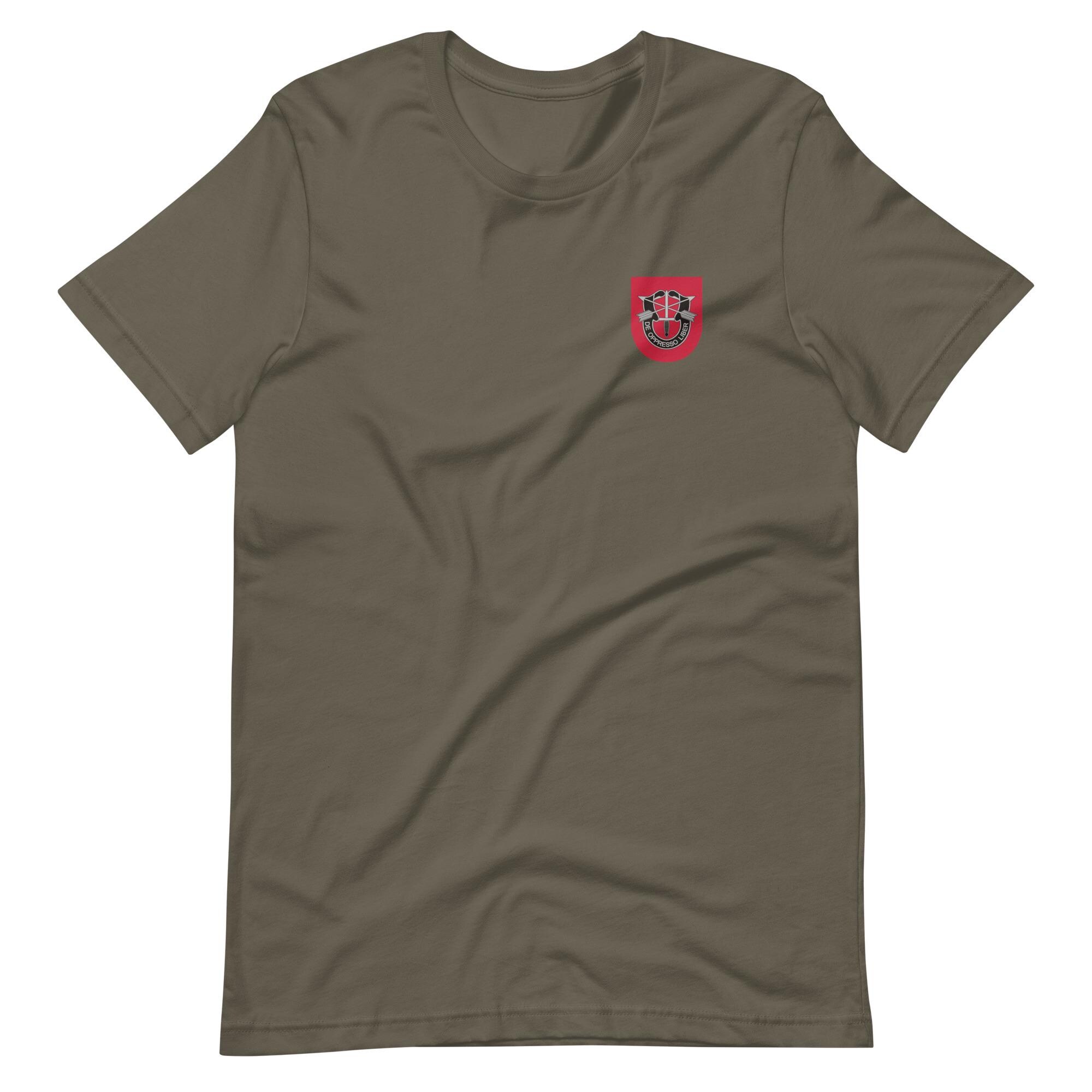 Army 7th Special Forces Group Flash and Crest Unisex T-shirt
