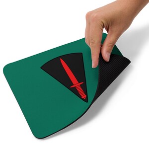 British All Arms Commando Course (AACC) Commando Dagger Badge Mouse pad