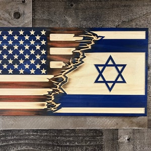 Rustic US Israel Unity Flag: Engraved Wooden Wall Decor