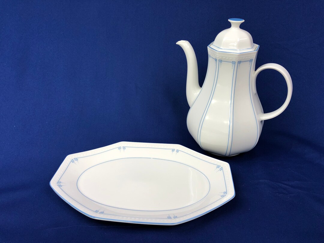 Retro German Teapot and Tray 1970s Retro Bavarian Blue and White German ...