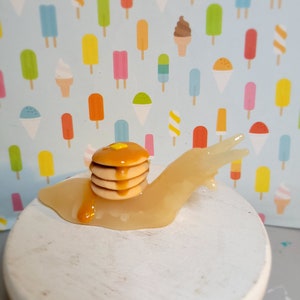 Breakfast Snail: Pancakes