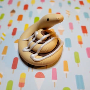 Cinnamon Bun Snake