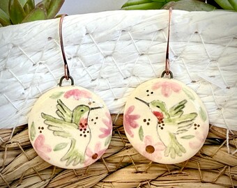 Ceramic hand painted hummingbird floral earrings / ceramic jewelry / ceramic earrings  / hand painted earrings / hypoallergenic