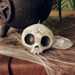 X pirate skull witch necklace pendant
