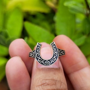 Sterling Silver Horseshoe Ring: Western Style Good Luck Jewelry