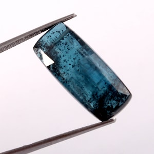 Radiant Moss Kyanite Gemstone, Faceted Loose Stone (10x25 MM)