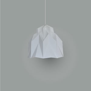 White origami paper lampshade | pendant light | Lotus