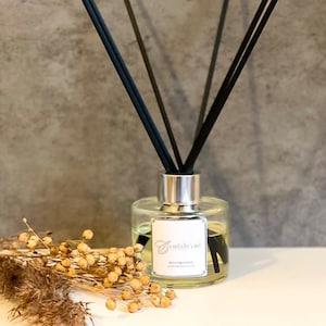 REED DIFFUSER Bottle With Sticks, Diffuser Oil Set, Home Fragrance/Decor, Multi Listing
