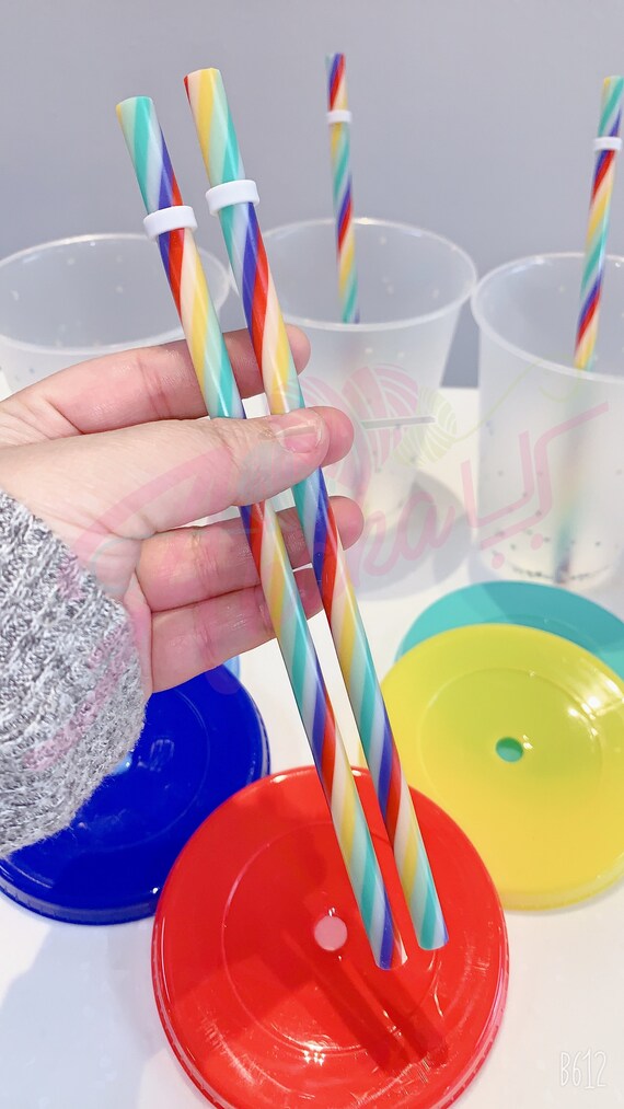 Set of 5 Confetti Color Changing Kids Cups with Colored Lids and