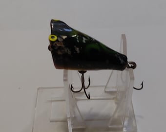 bomber waterdog fishing lure Vintage Bait Co Coachdog Water Dog In 1620 Box For Sale Equipped with treble hooks to improve hookup rates during strikes Wooden Plastic Lure Boxes Vintage