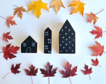 Block Houses, Mini Houses, Wooden Houses, Shelf Decor, Decorative Houses, Chalkboard, Mini Chalkboard, Wood Houses