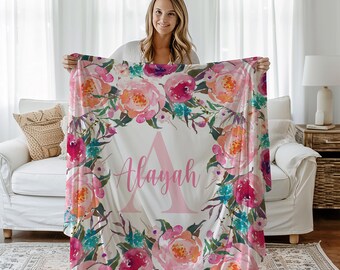 Deken met bloemenmonogram - gepersonaliseerd cadeau meisjesnaam - gebloemd beddengoed