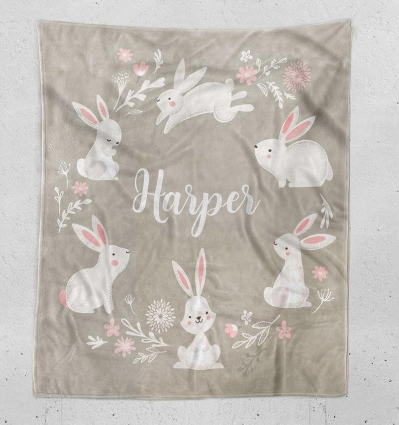 Bunny Blanket, Baby Girl Bunny Rabbit Blanket, Personalized Baby Shower Gift, Rabbit Baby Girl Blanket, Monogram Newborn Baby Shower Gift afbeelding 3
