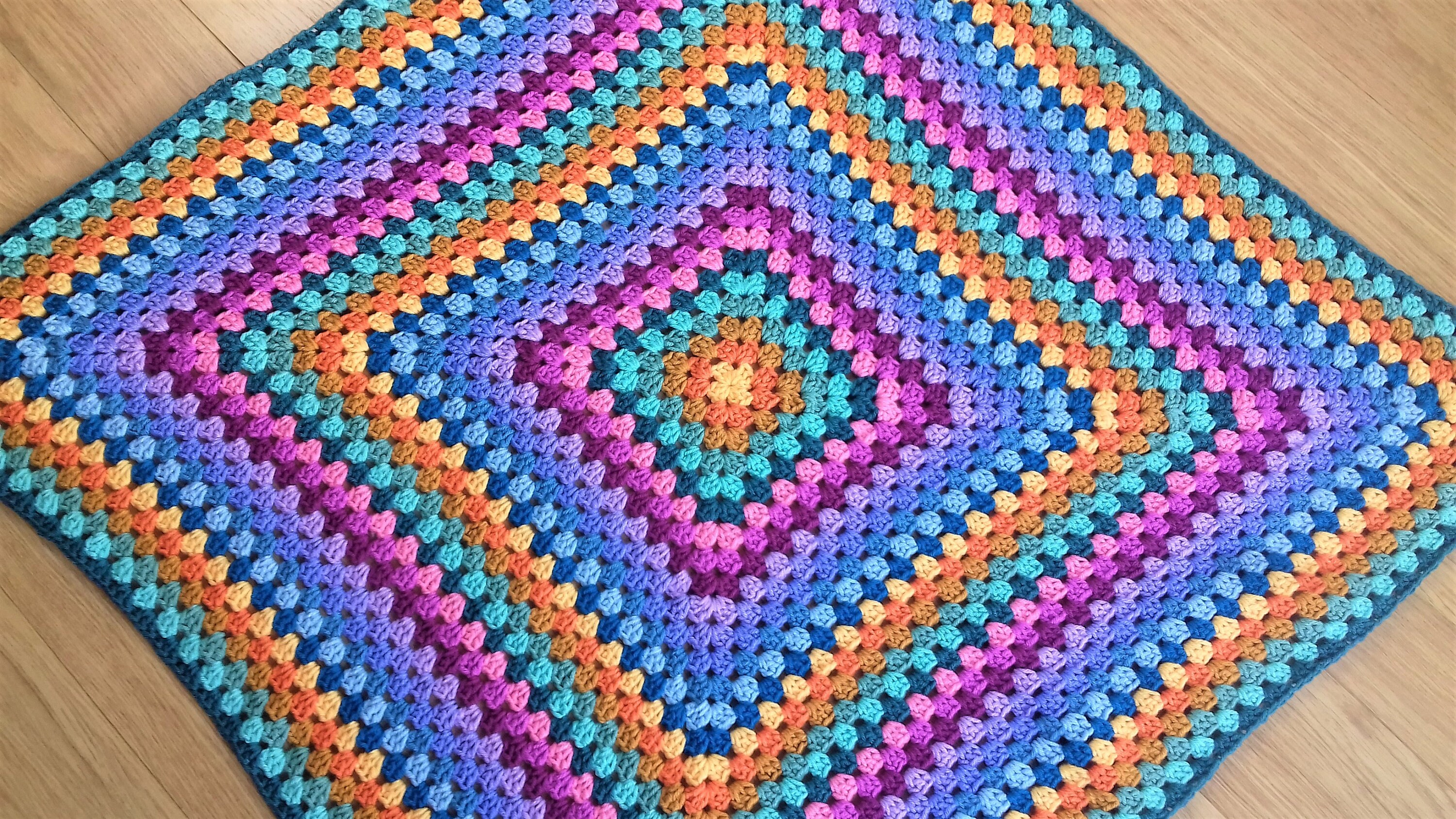 Crochet Blanket / Granny Square Blanket / Retro Blanket / Etsy