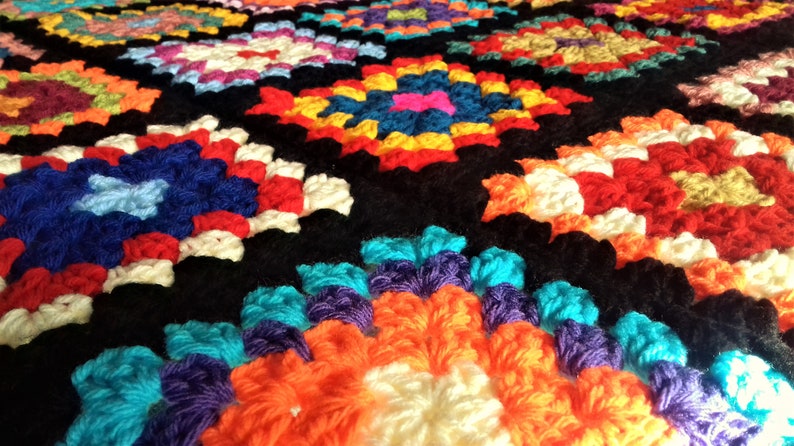 Granny Squares Blanket / Granny Square Afghan / Crochet Blanket image 5