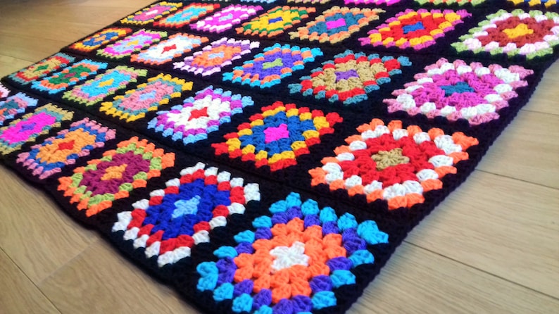 Granny Squares Blanket / Granny Square Afghan / Crochet Blanket image 8