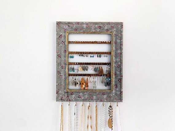 Hanging Earring Holder & Jewelry Organizer - Bamboo Design – Earring Holder  Gallery