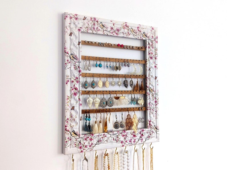 Wall Hanging Jewelry Display/ Framed Jewelry Organizer/ Vintage Jewelry