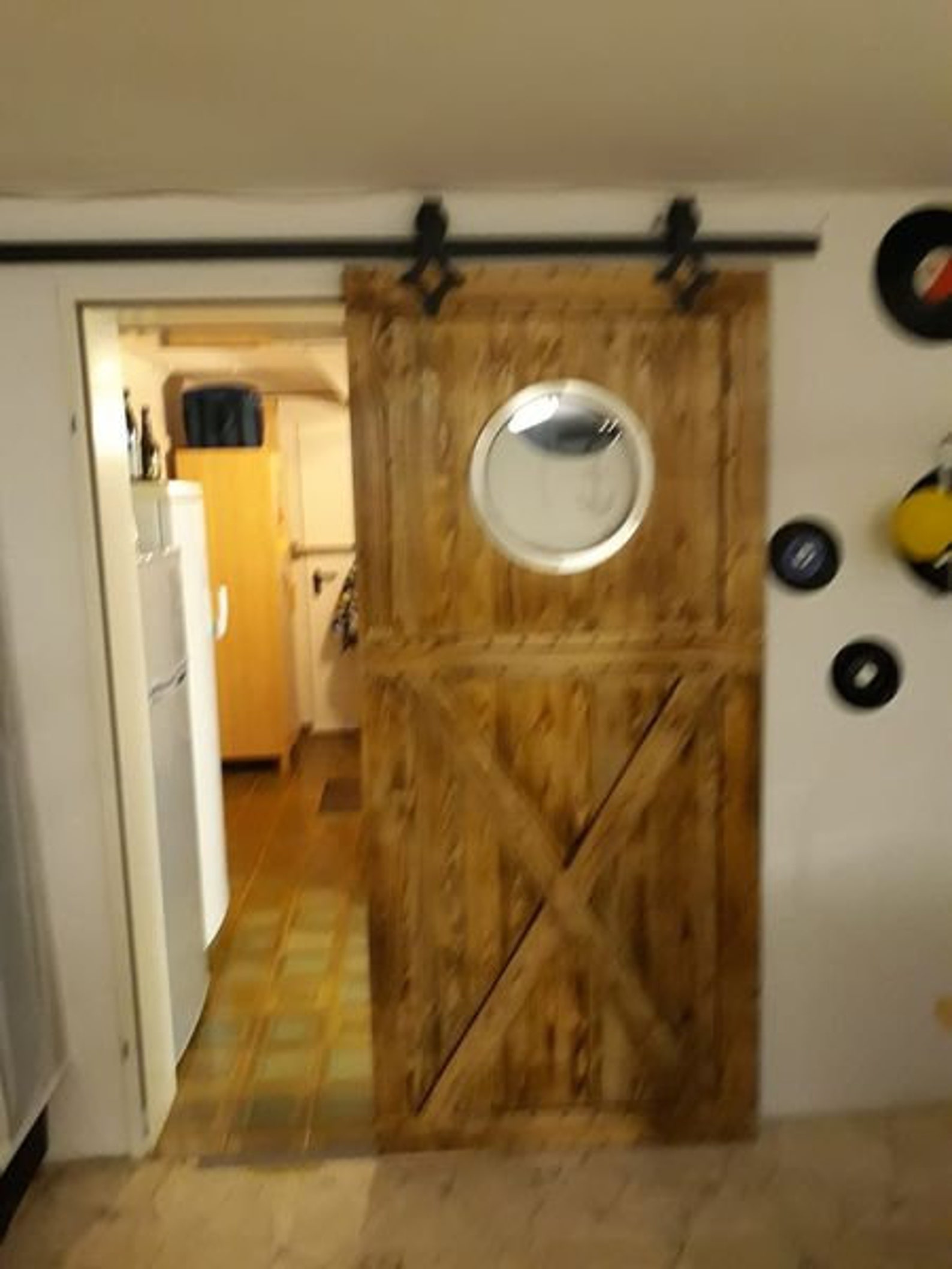 Tür mit Bullauge Schiebetür Hängetür Stalltür inkl. Rollen | Etsy