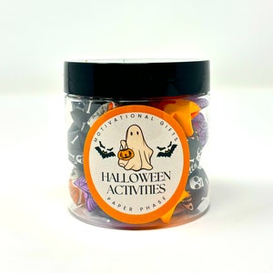 Tarro de actividades de Halloween: más de 31 estrellas de origami de temporada espeluznante