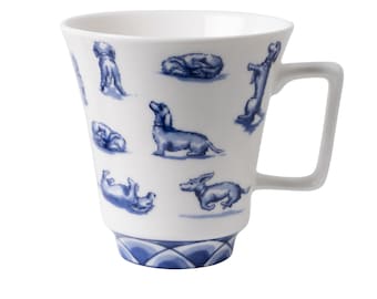 Mug 350 ml, Sharing Moments Dachshund Nhaan, Delft blue porcelain