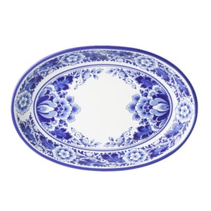 Delft blue serving tray with a floral pattern, original Delft blue