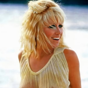 Suzanne Somers - Etsy