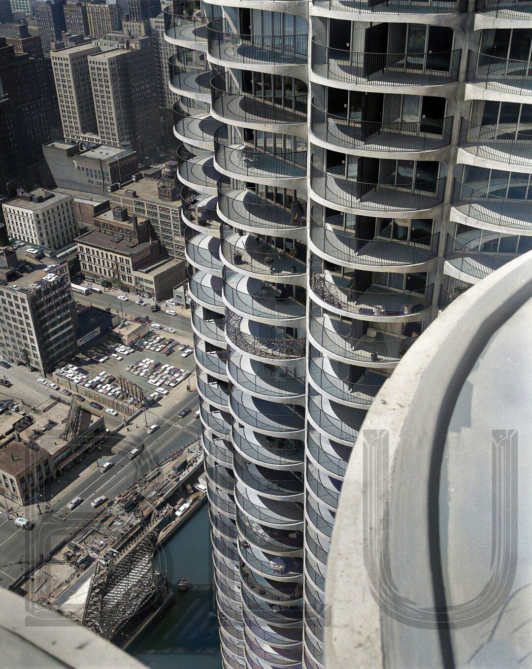 1964 Chicago Marina City. Highrise Apartment Towers on the Chicago River 11 X 14 Photo Print Etsy