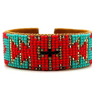 Handmade Beaded Leather Cuff Bracelet: Turquoise Native Design