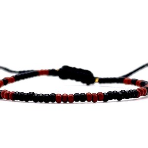 Bracciale surfista nero, braccialetto regolabile con perline, gioielli neri, braccialetto da spiaggia della California, braccialetto Boho, braccialetto a corda da uomo e donna
