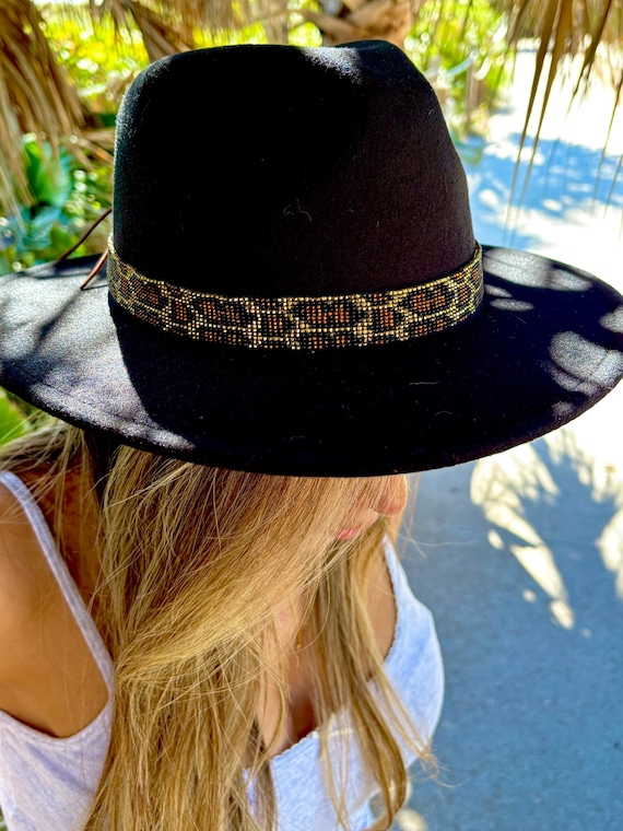 Leopard Print Women\'s Hat with Bead Details Leopard Print Zulu Isicholo Hat, Beaded Chestguard & 90cm  main image 2