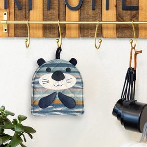 Sea Otter Pot Holder and Trivet