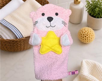 Rosie the Sea Otter Washcloth | Ocean Pals Washcloth | Sea Animal Bath