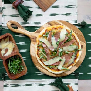 Teak Round Charcuterie & Pizza Board with Handle – Hand-Carved Wooden Serving Board, Fair Trade Sustainable Kitchen Decor