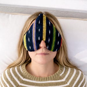 Weighted Comfort Heart Eye Bag | Scented Pillow For Warm Or Cold Pressure
