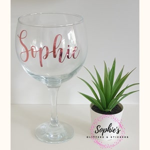 Personalised Gin Glass, personalised glasses, gifts, wine glasses, customisable for you