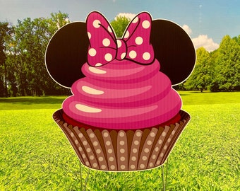 Lawn Sign - Pink Cupcake