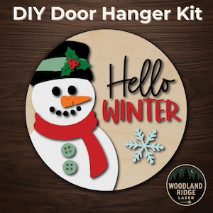 Kit DIY para pendurar na porta com boneco de neve "Olá Inverno" – Placa redonda de madeira sem acabamento